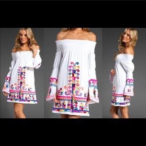 😻Anthro Vava Embroidered Off Shoulder Dress💖